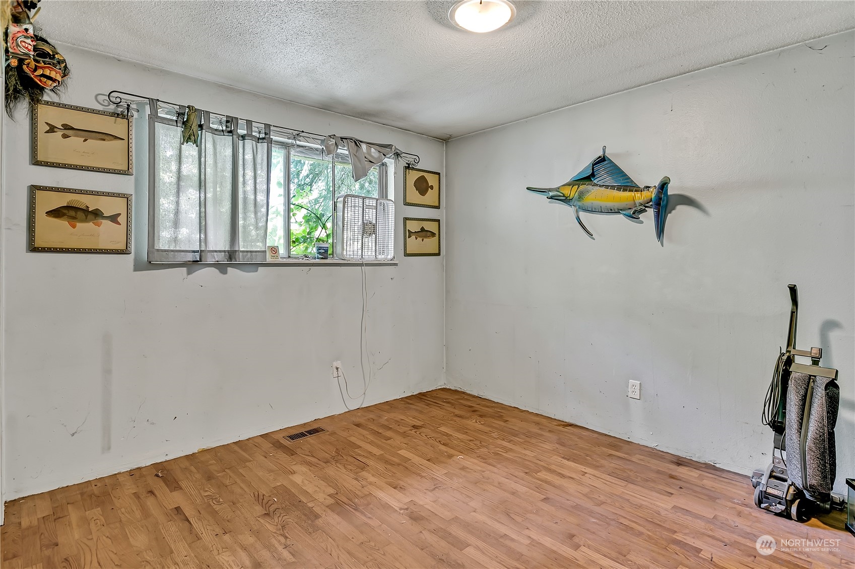 1151 Leschi Drive