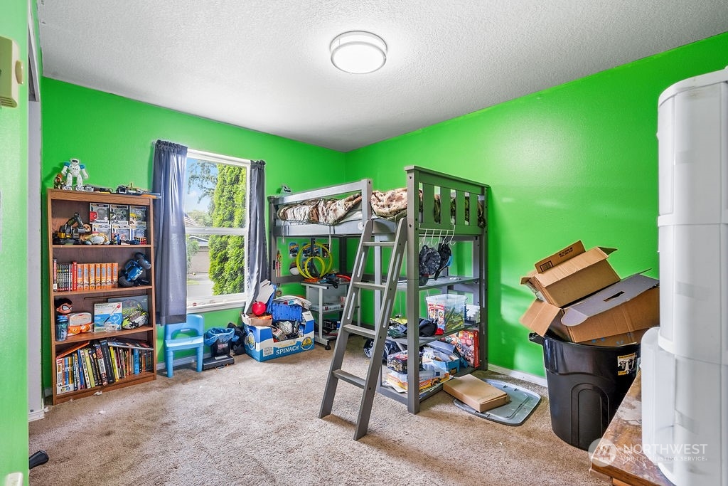 325 Cedar Court