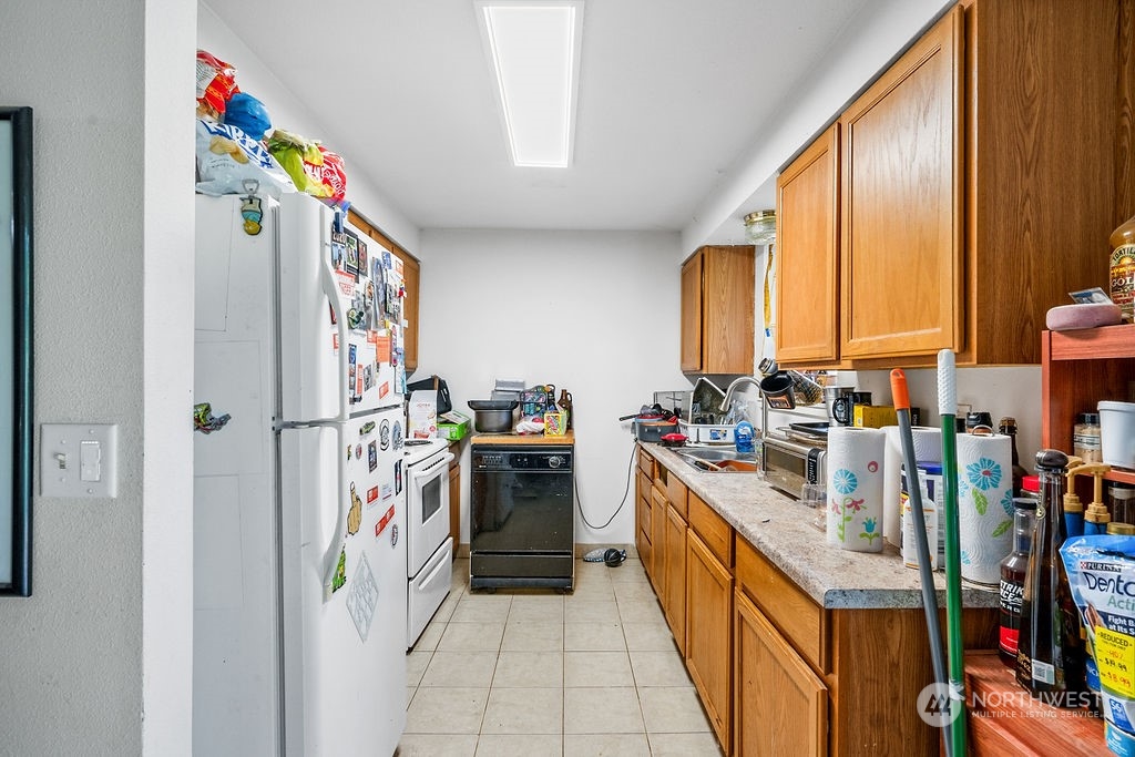 325 Cedar Court