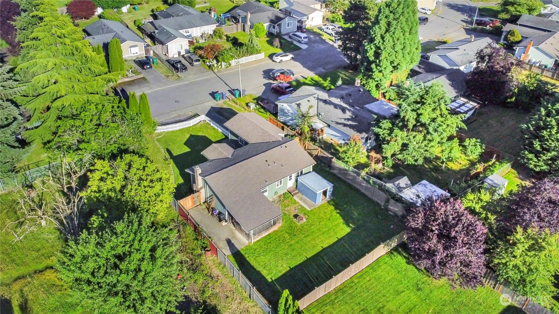 6216 57th Avenue NE