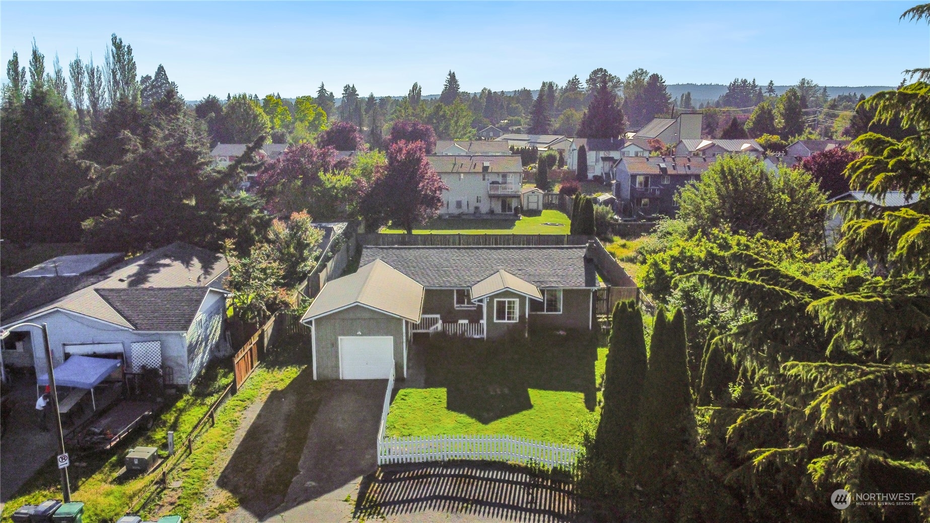 6216 57th Avenue NE