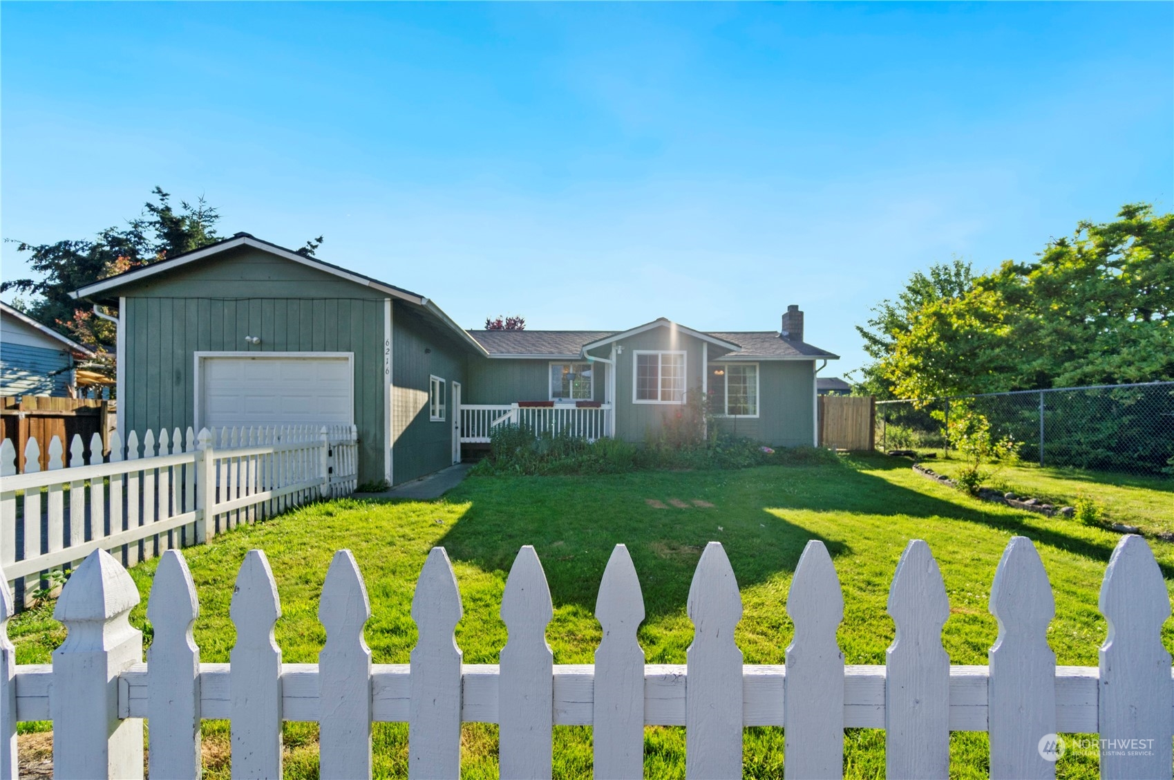 6216 57th Avenue NE
