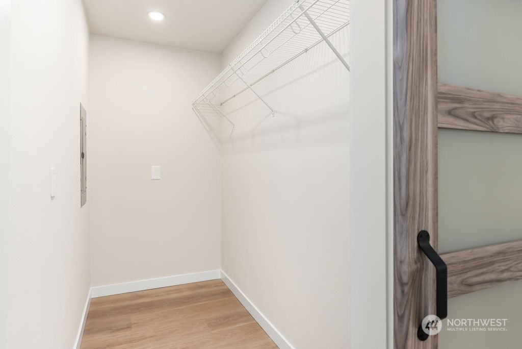38016 Enumclaw Franklin Road SE