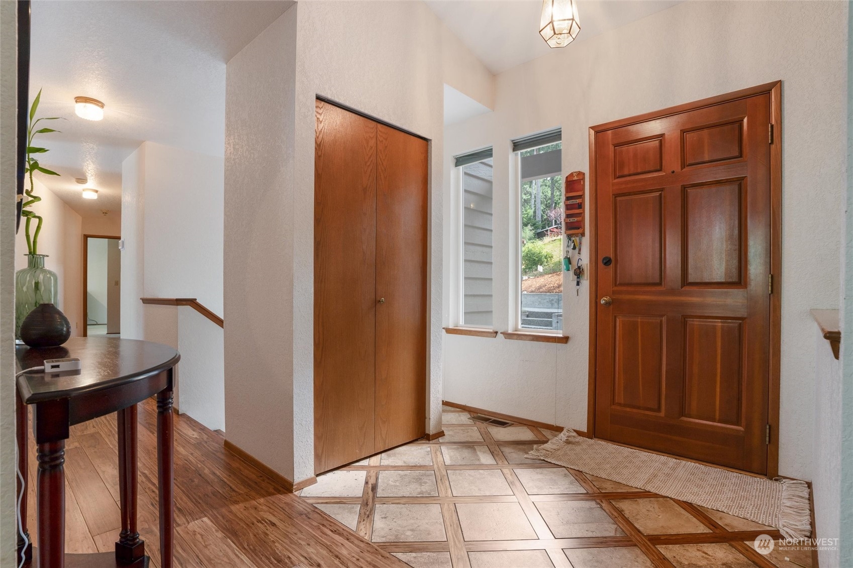 1655 NW Hidden Place