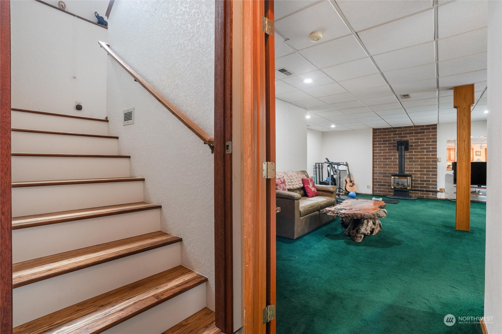 1655 NW Hidden Place