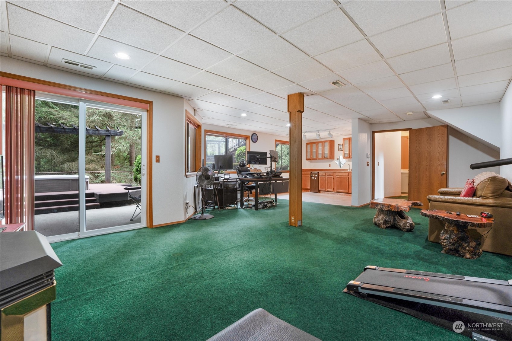 1655 NW Hidden Place