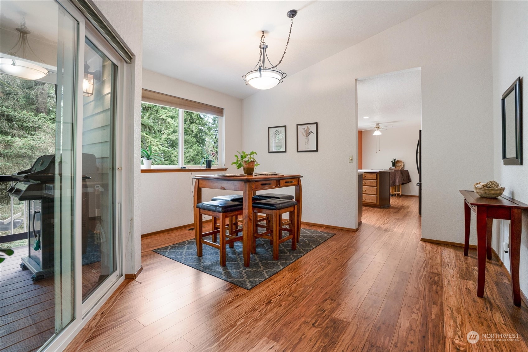 1655 NW Hidden Place
