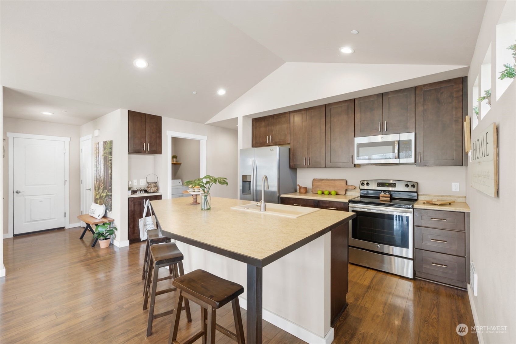 1312 Dutch Drive