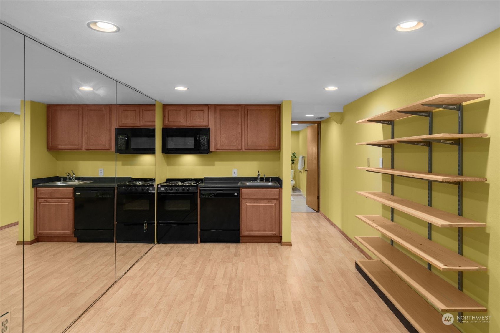 8538 NE Juanita Drive