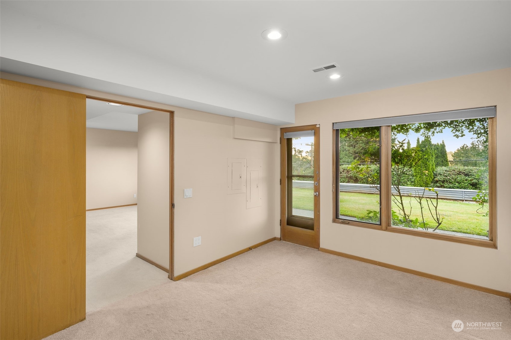 8538 NE Juanita Drive