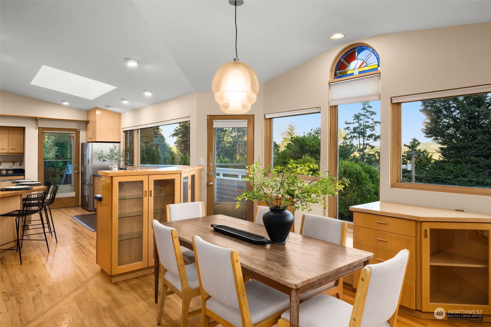 8538 NE Juanita Drive