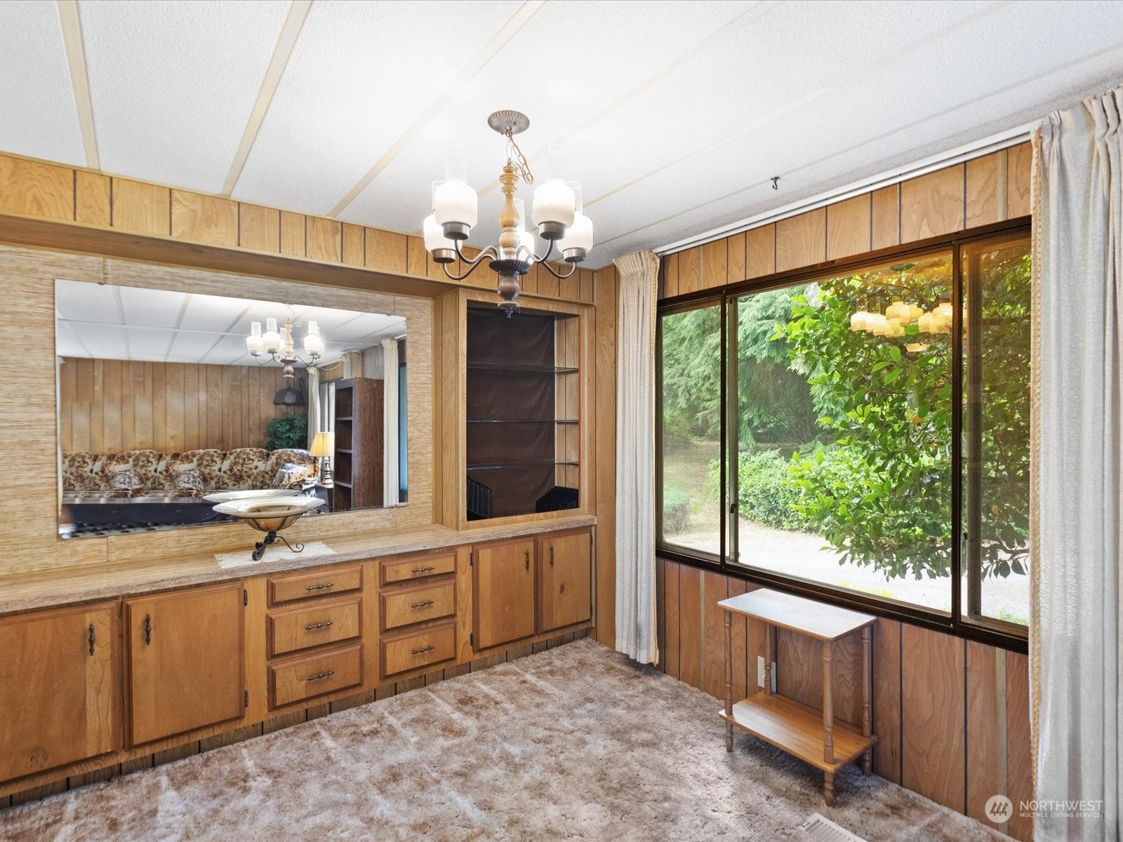 22429 Echo Lake Road