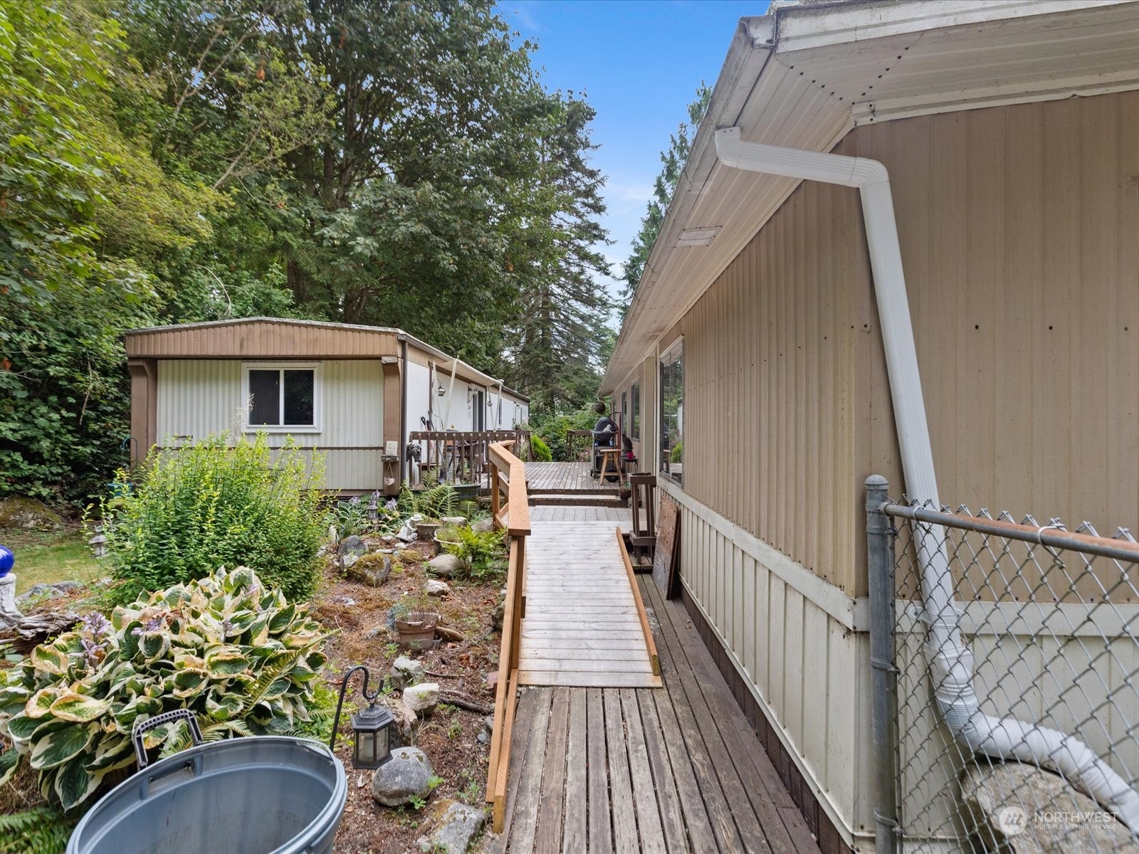 22429 Echo Lake Road