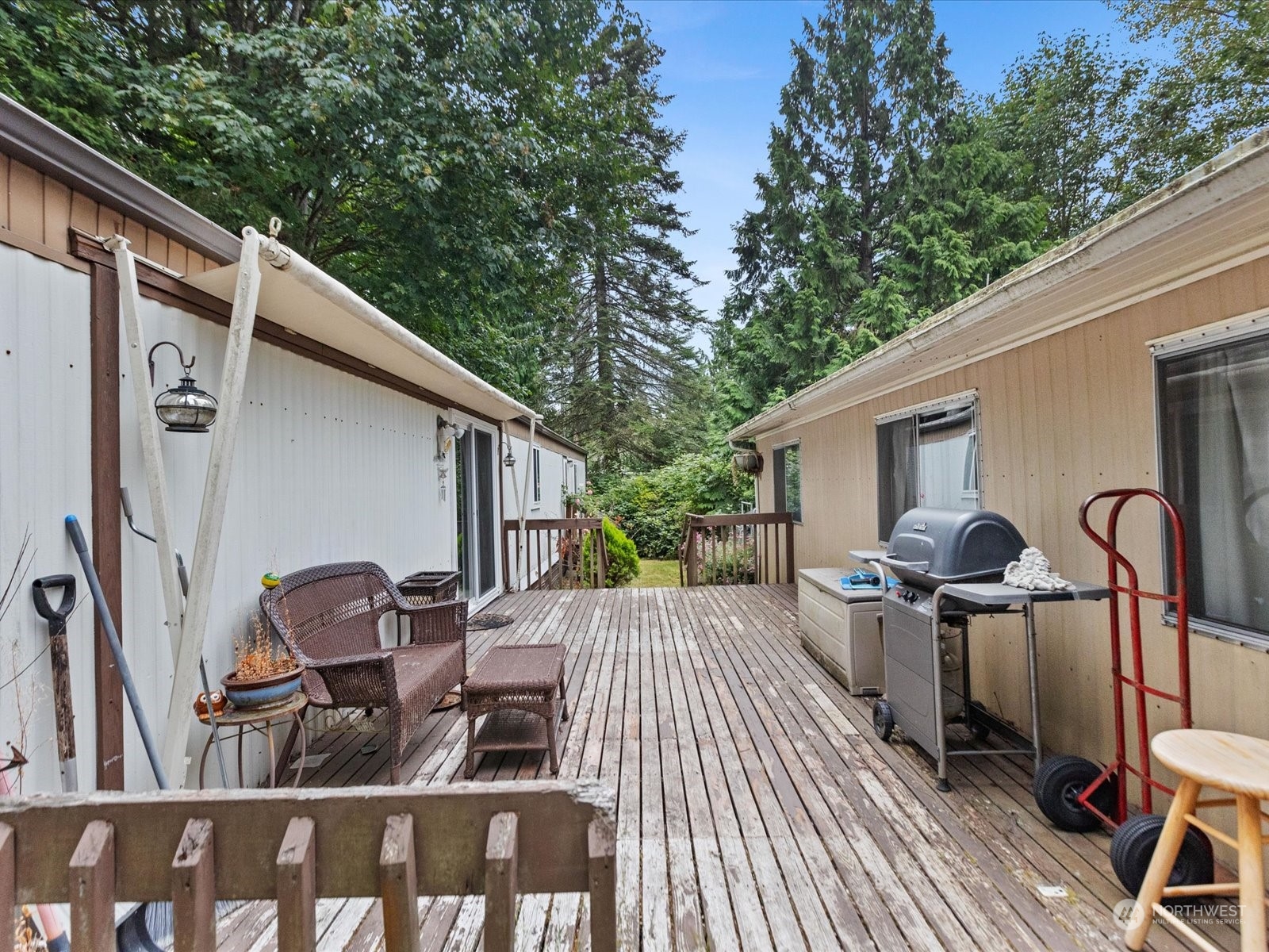 22429 Echo Lake Road