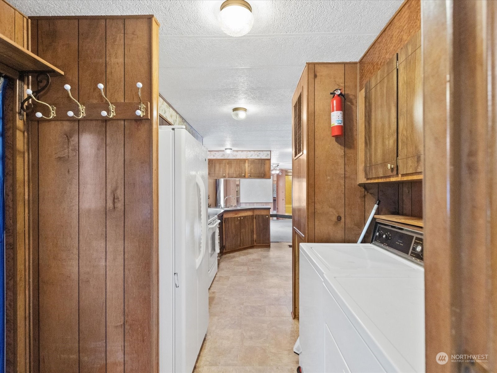 22429 Echo Lake Road