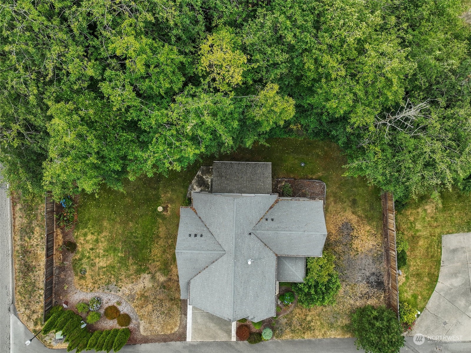 1890 Redwood Drive
