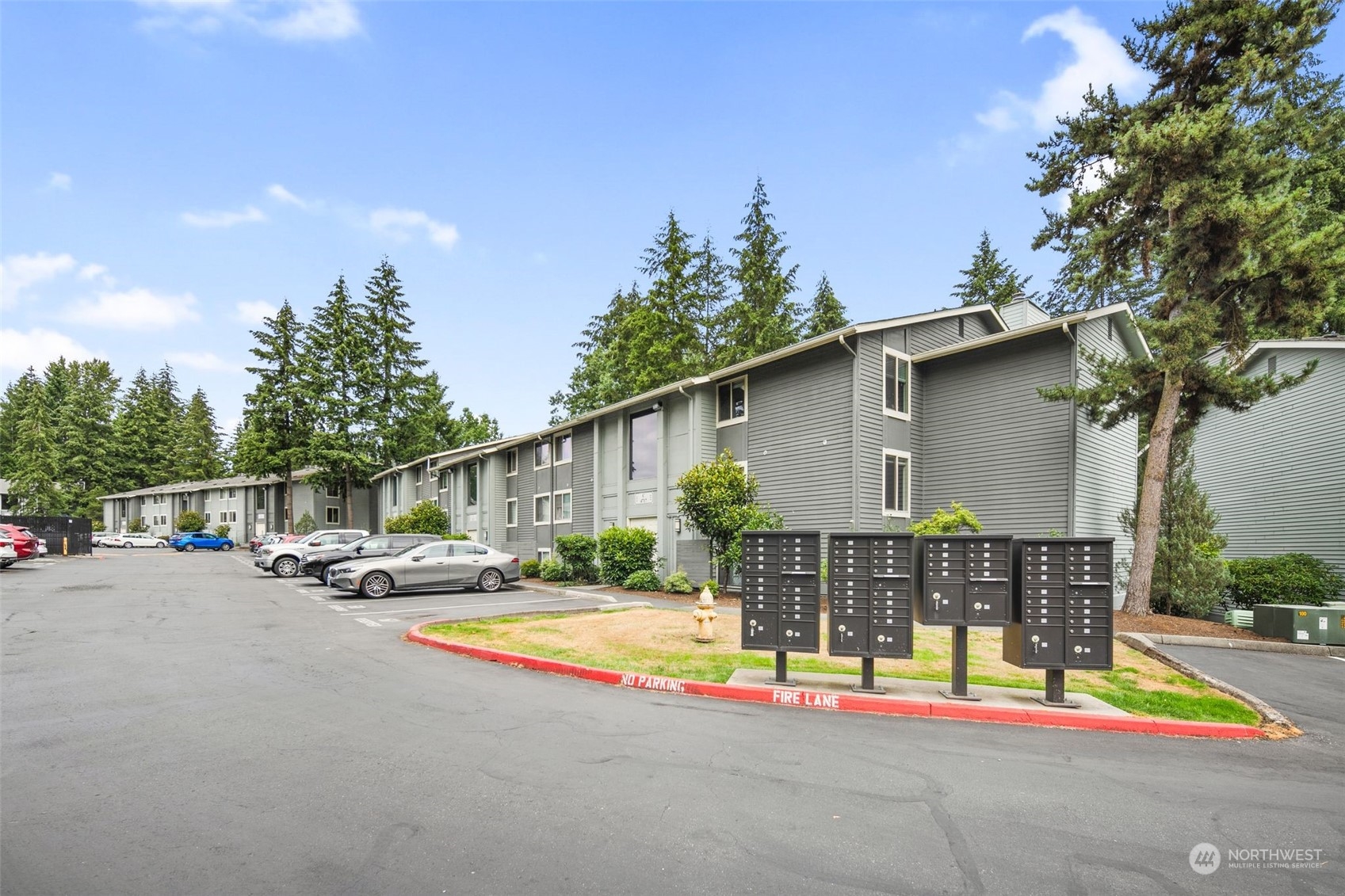 4717 W Lake Sammamish Parkway SE Unit: C206