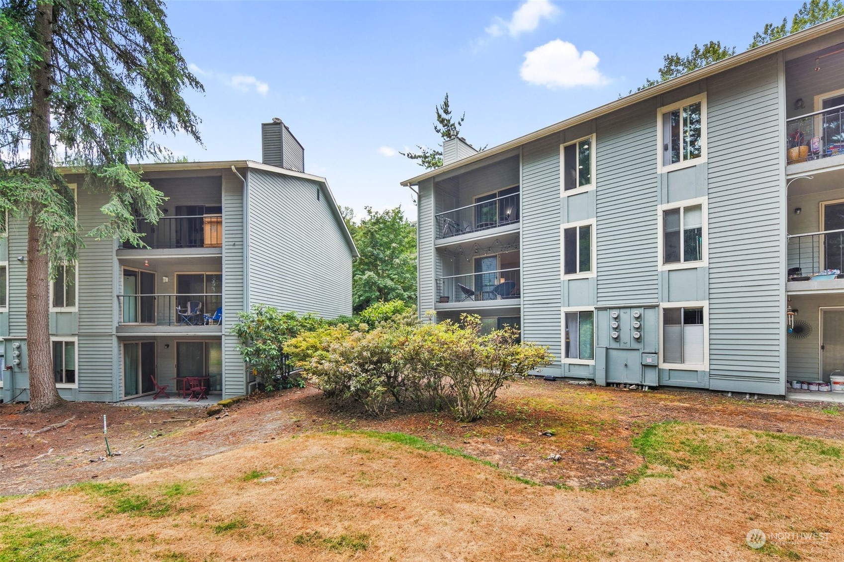 4717 W Lake Sammamish Parkway SE Unit: C206