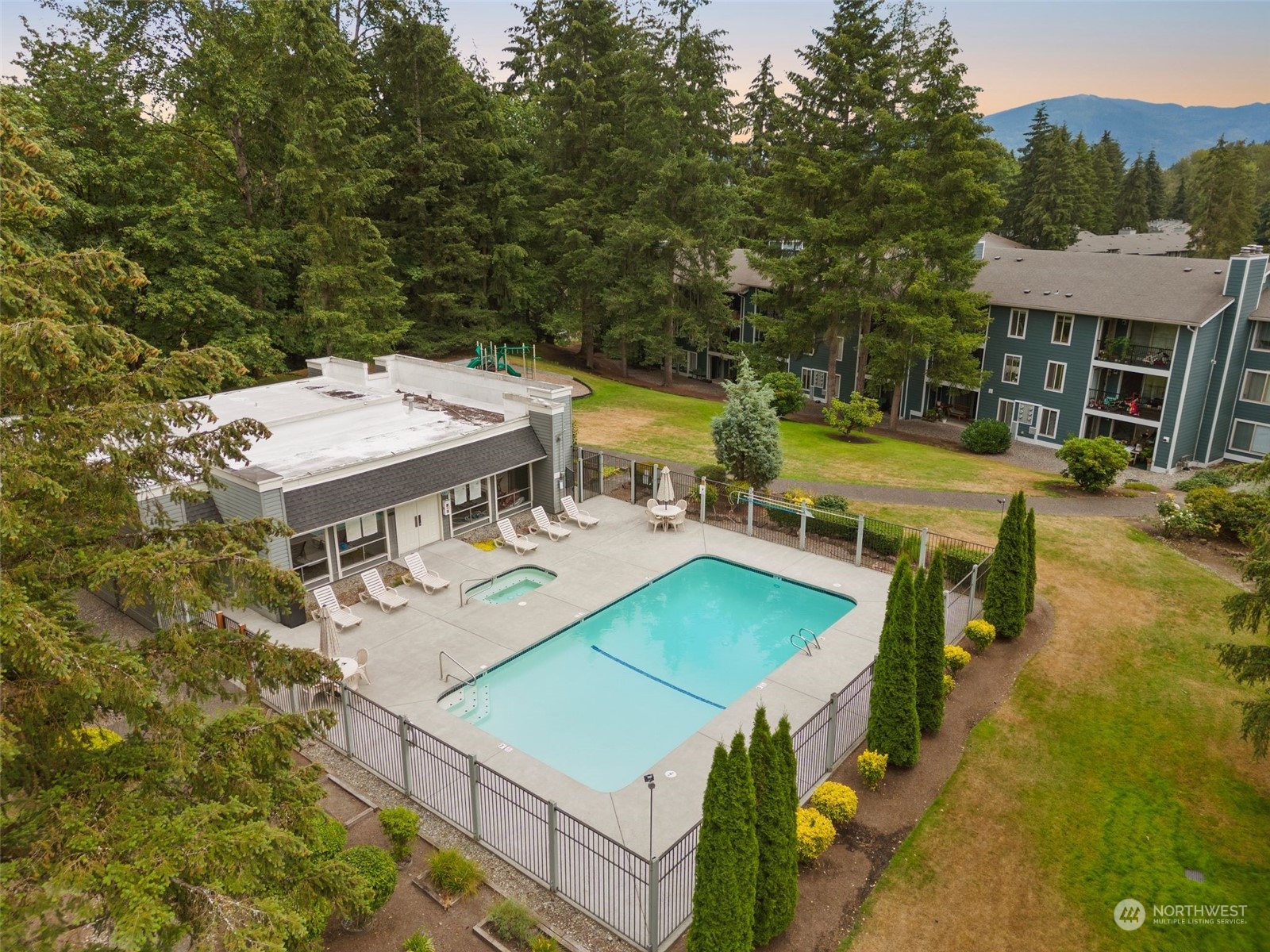 4717 W Lake Sammamish Parkway SE Unit: C206
