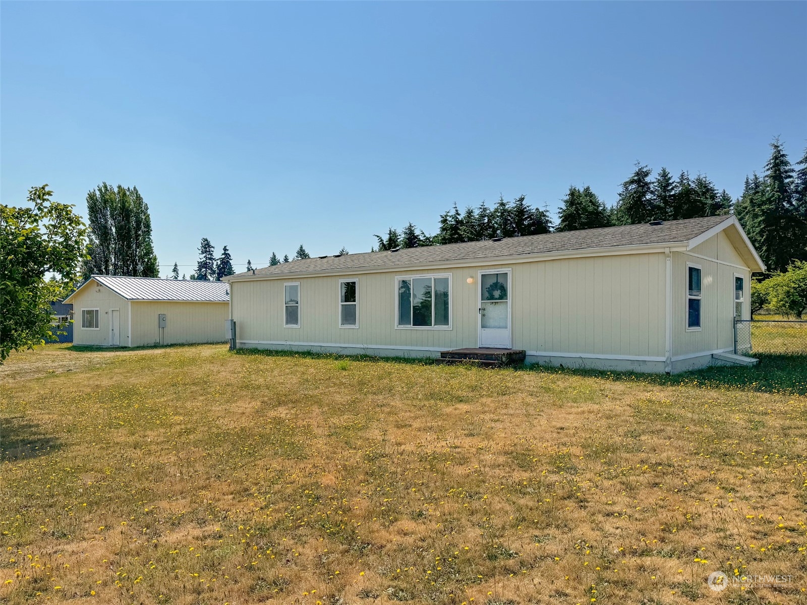 82 Leisure Lane