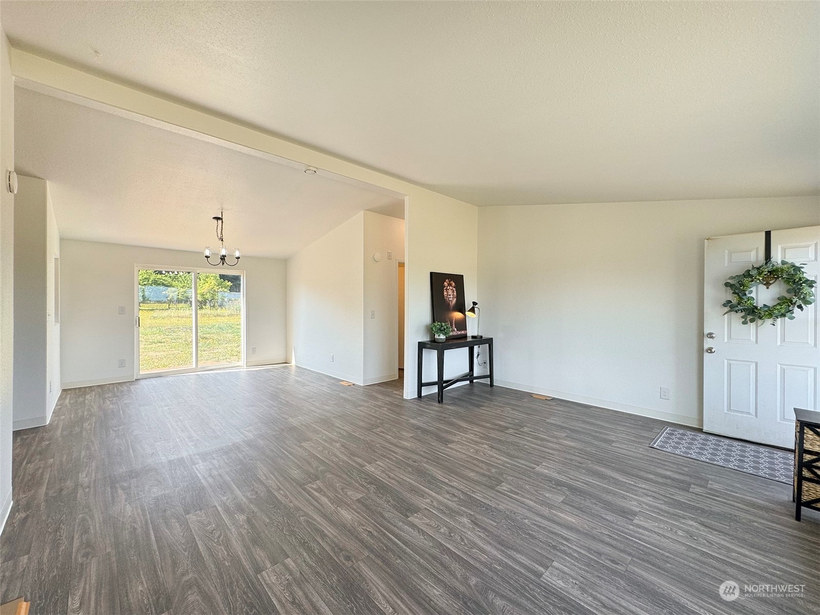 82 Leisure Lane