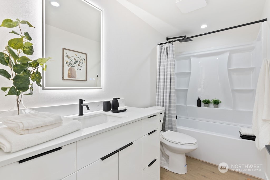 21803 SE 250th Place