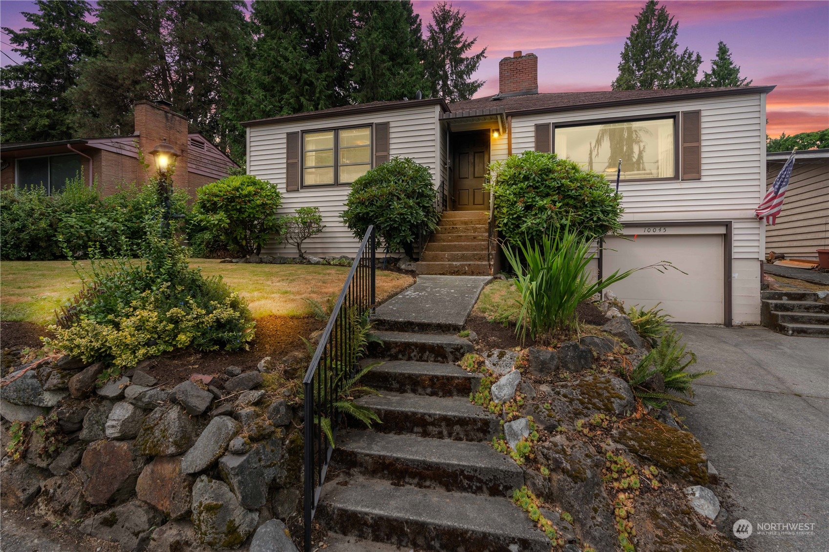 10045 38th Avenue NE