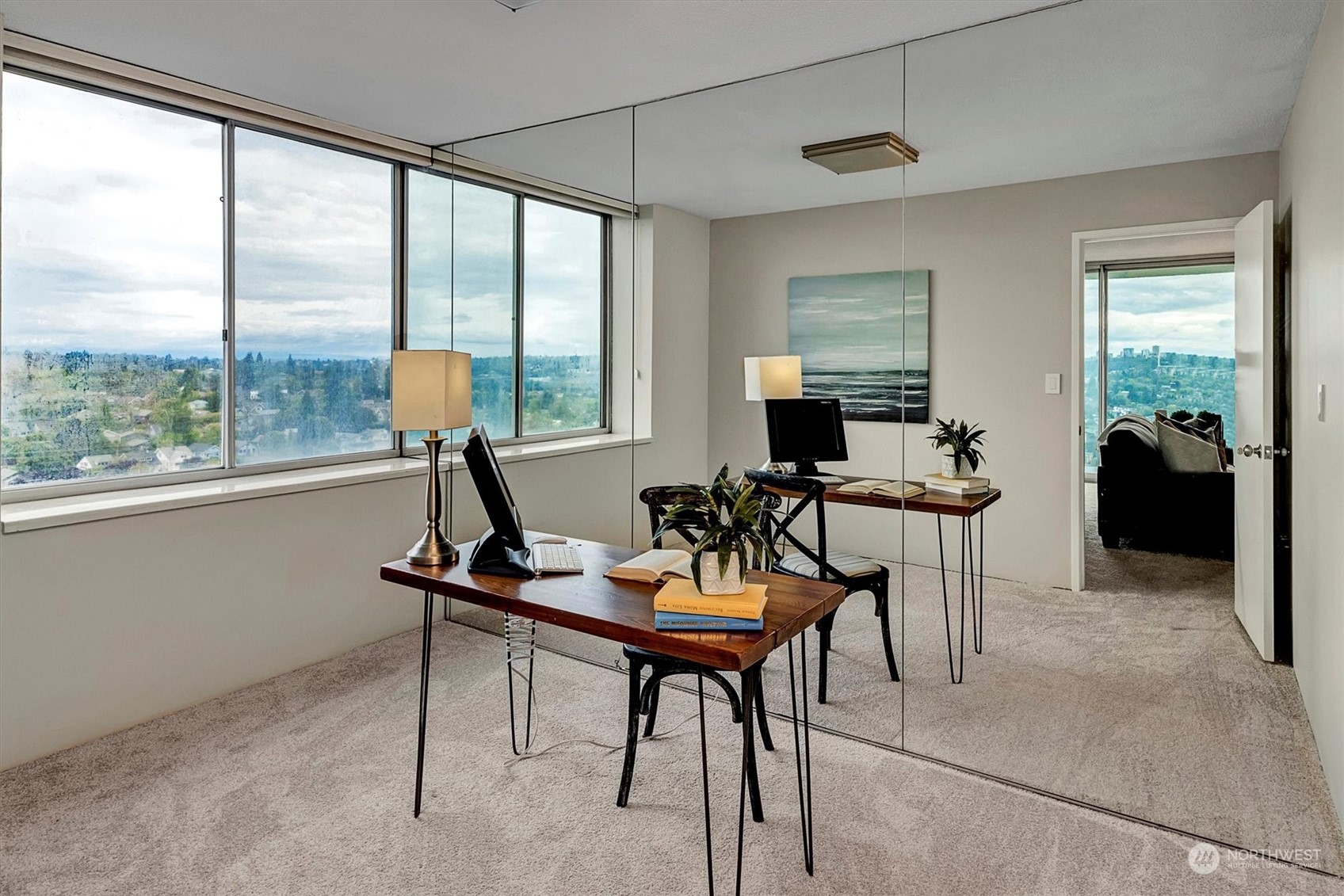 4540 8th Avenue NE Unit: 2001