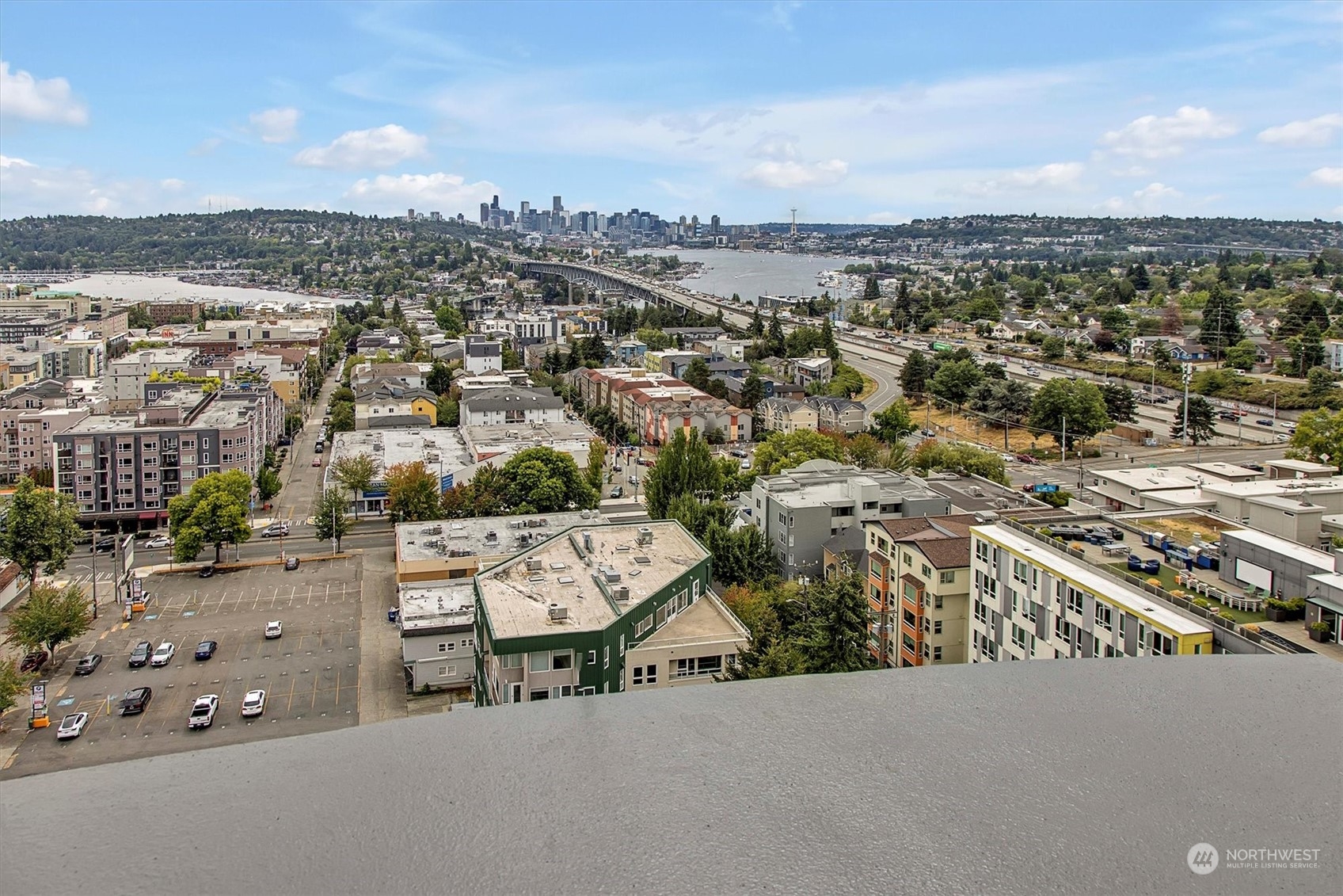 4540 8th Avenue NE Unit: 2001