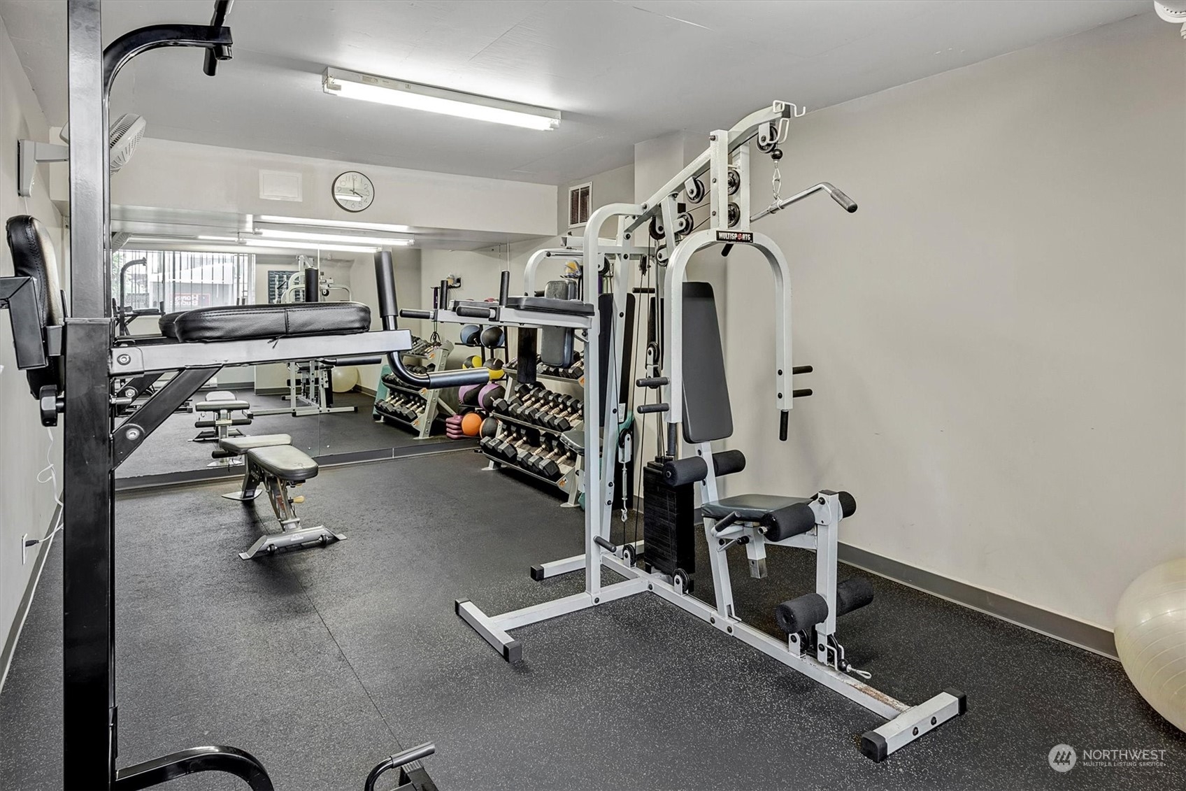 4540 8th Avenue NE Unit: 2001