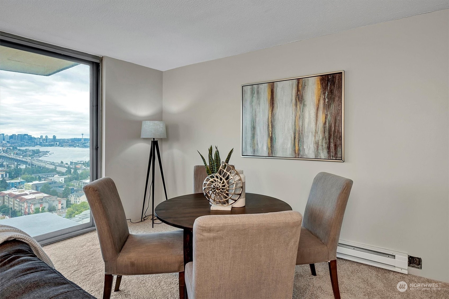 4540 8th Avenue NE Unit: 2001
