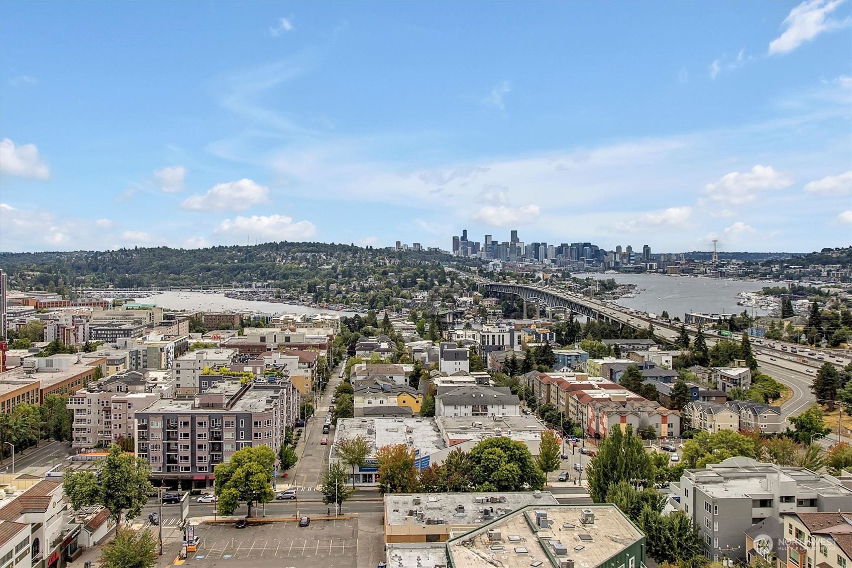 4540 8th Avenue NE Unit: 2001