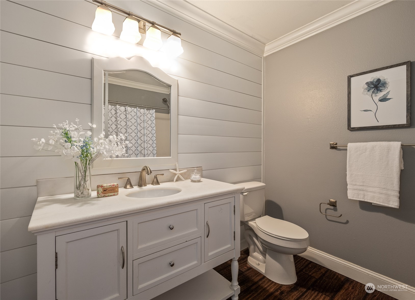 8827 1st Street NE Unit: B
