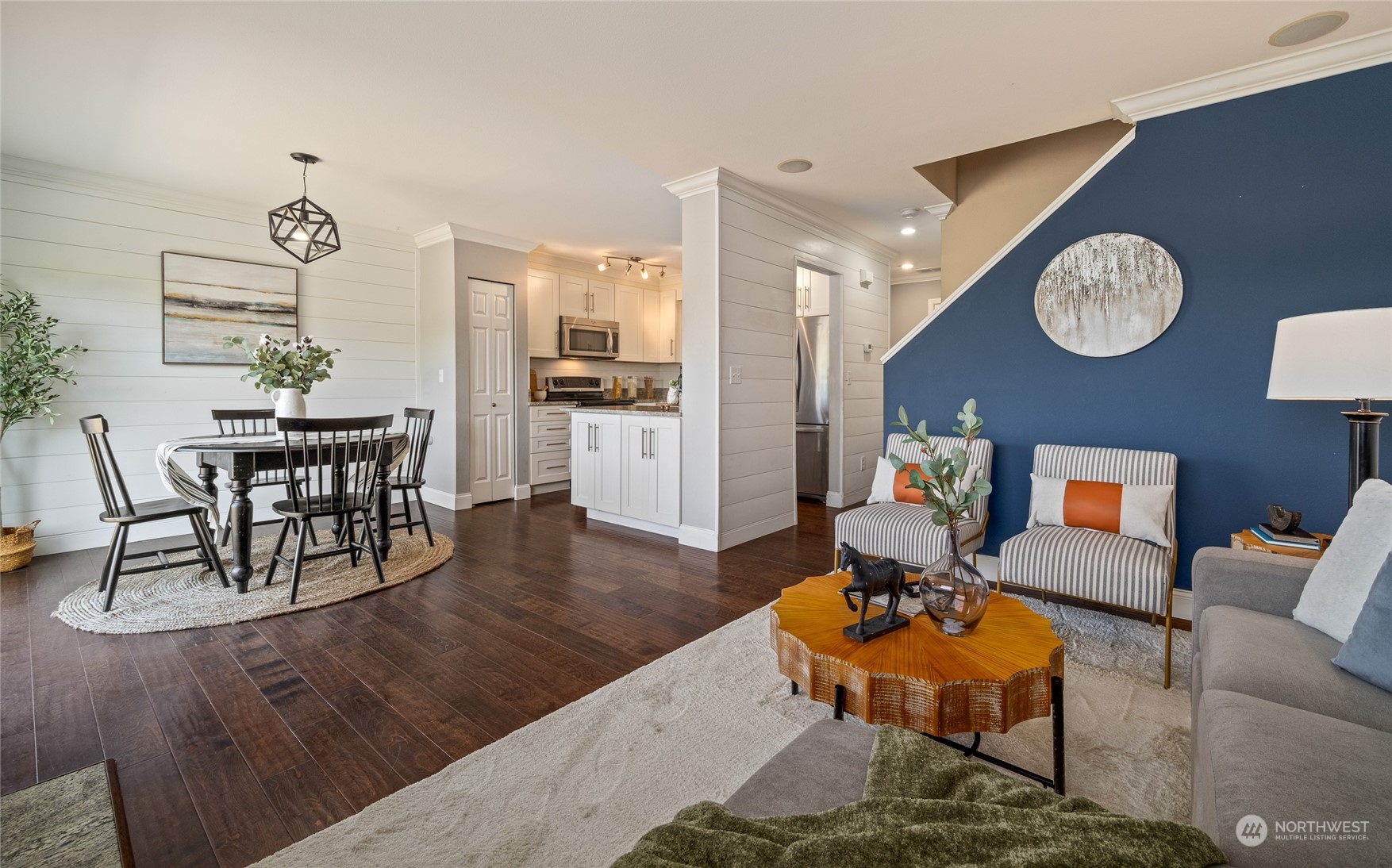 8827 1st Street NE Unit: B