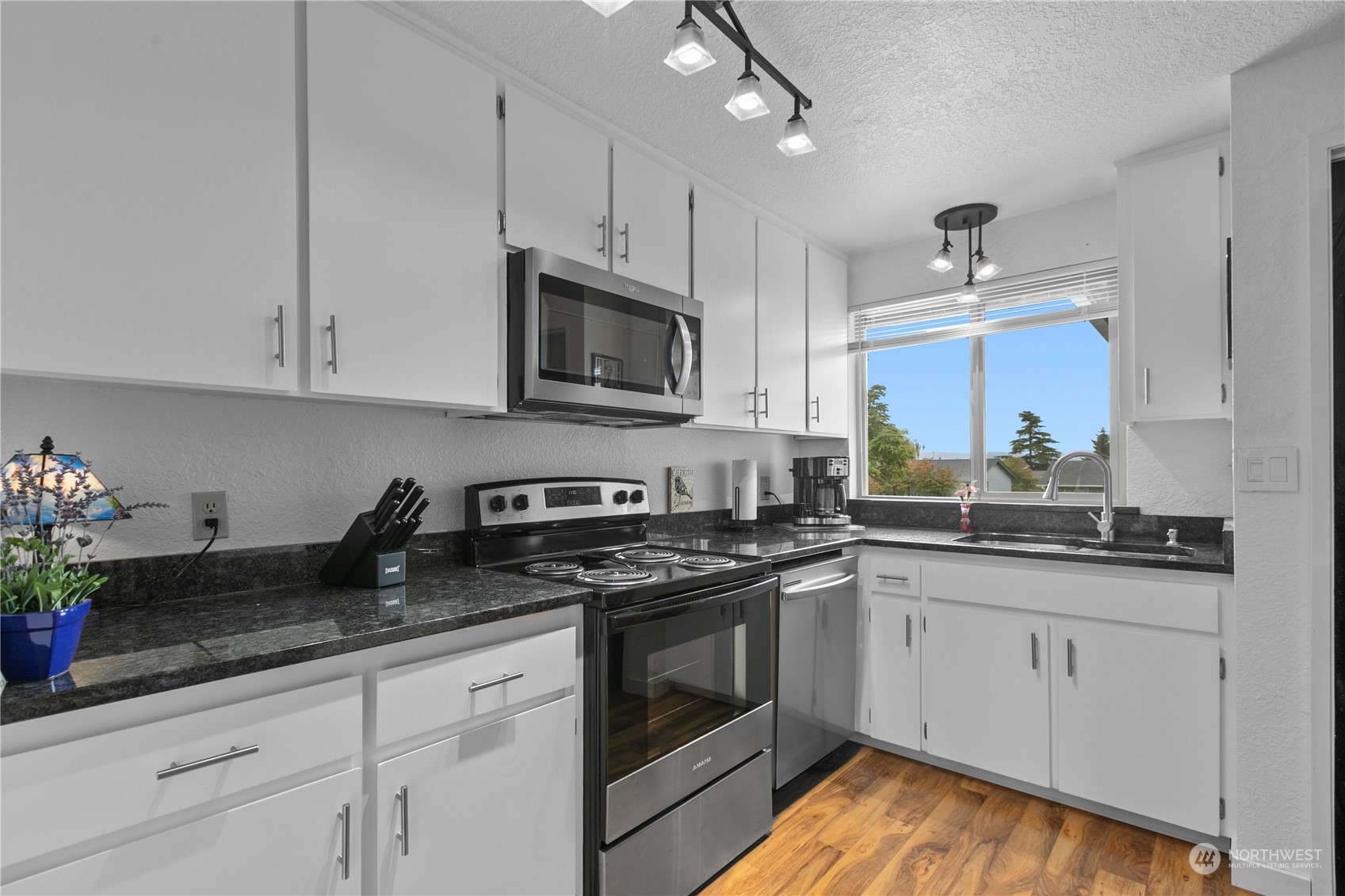 5510 Kingsway