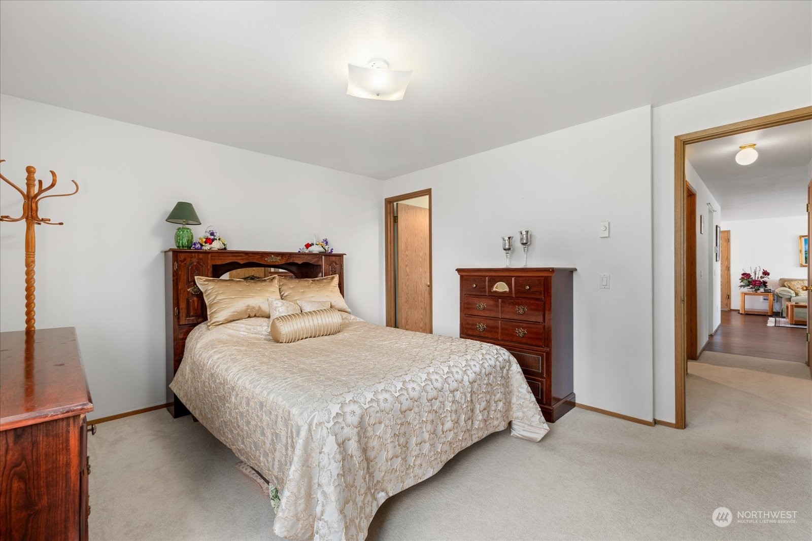 1318 E Casino Rd