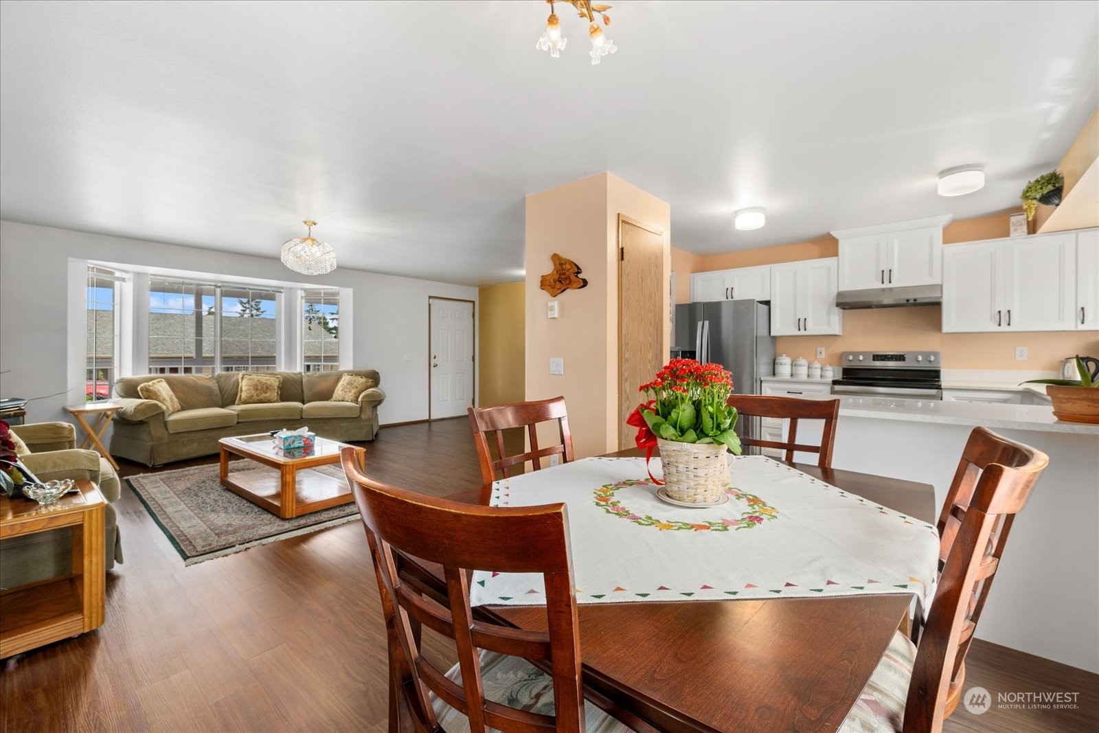 1318 E Casino Rd