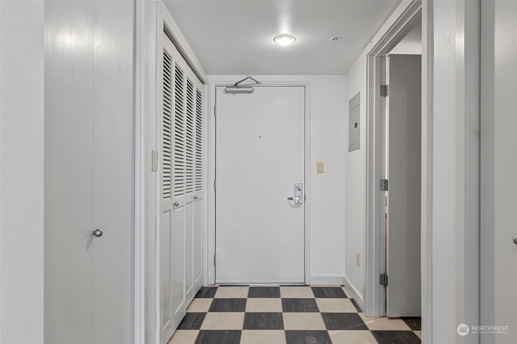 1100 106th Avenue NE Unit: 601