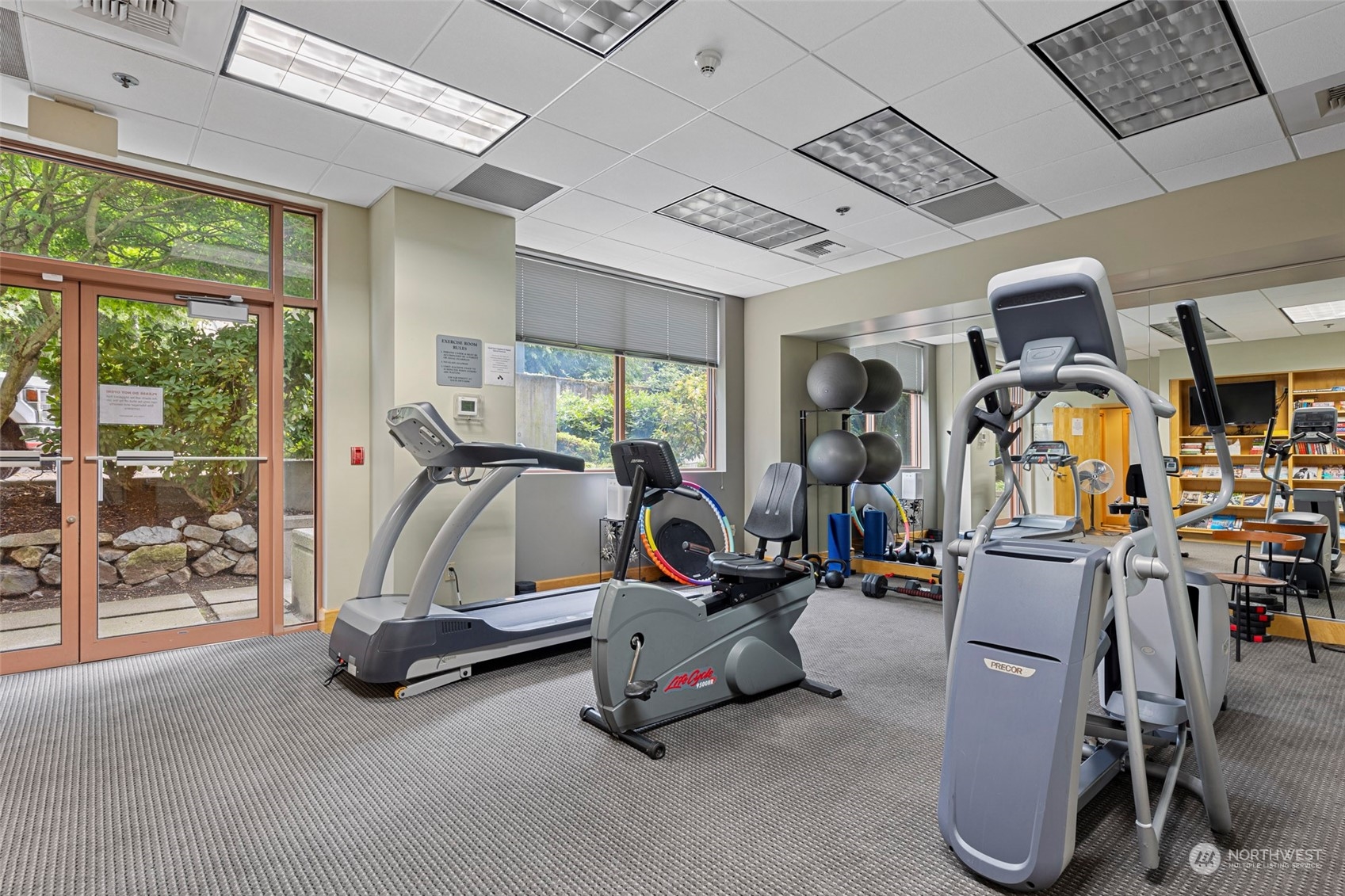 1100 106th Avenue NE Unit: 601