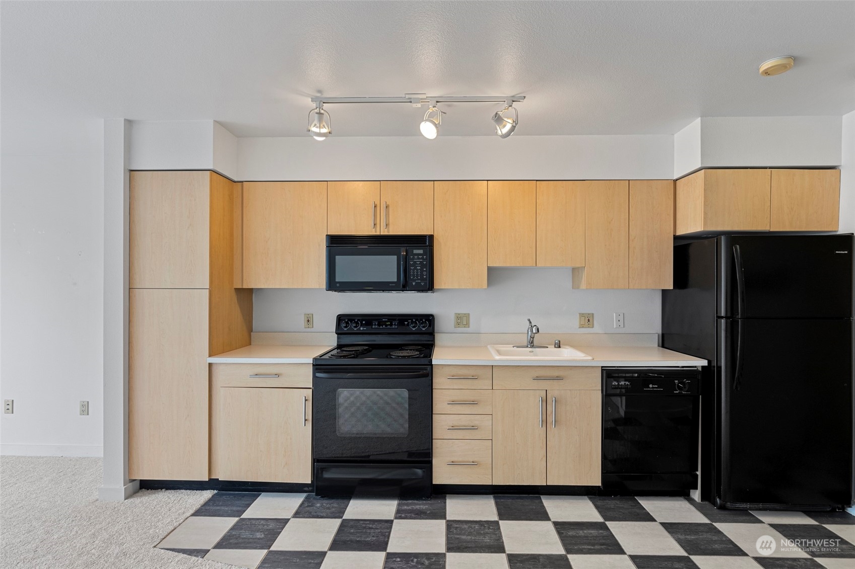 1100 106th Avenue NE Unit: 601