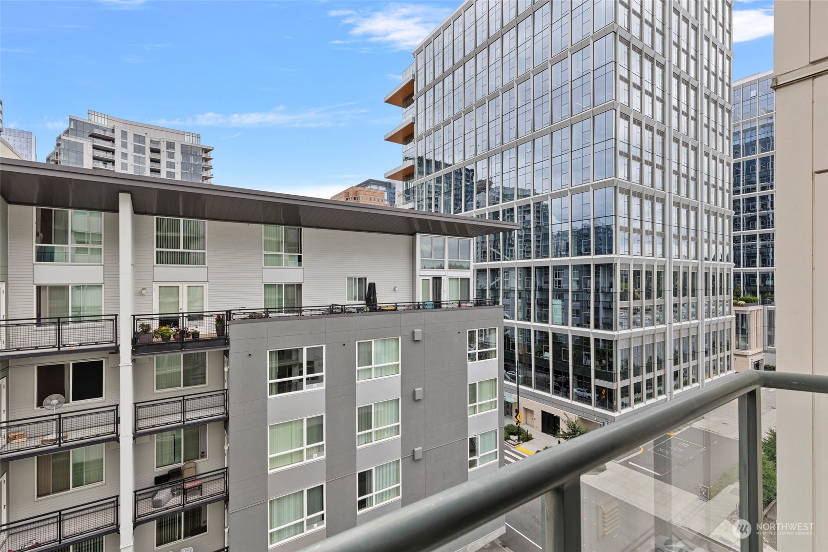 1100 106th Avenue NE Unit: 601