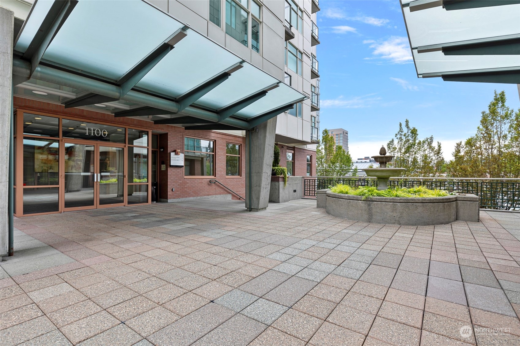 1100 106th Avenue NE Unit: 601