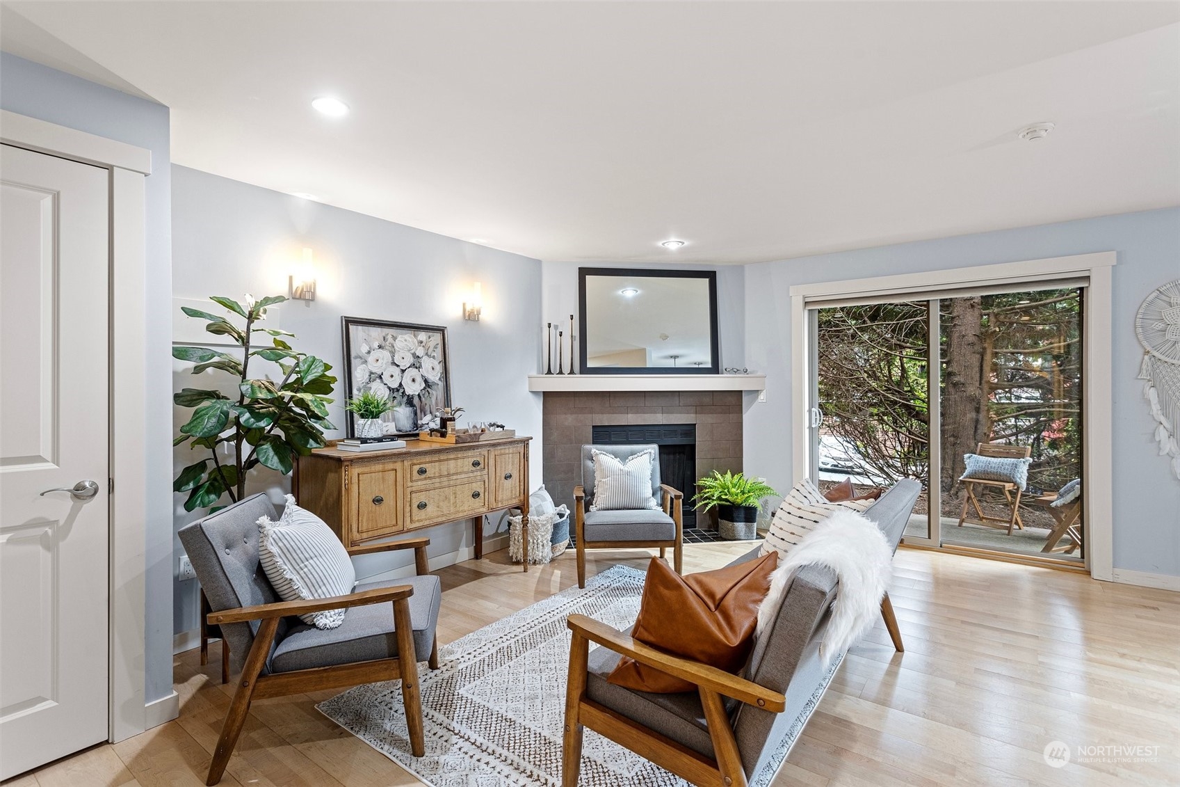 15132 NE 82nd St Unit: 102