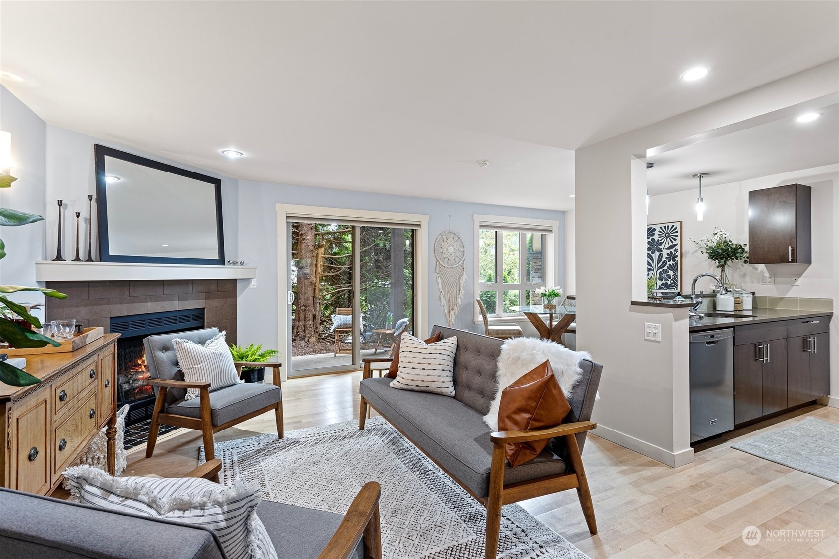 15132 NE 82nd St Unit: 102