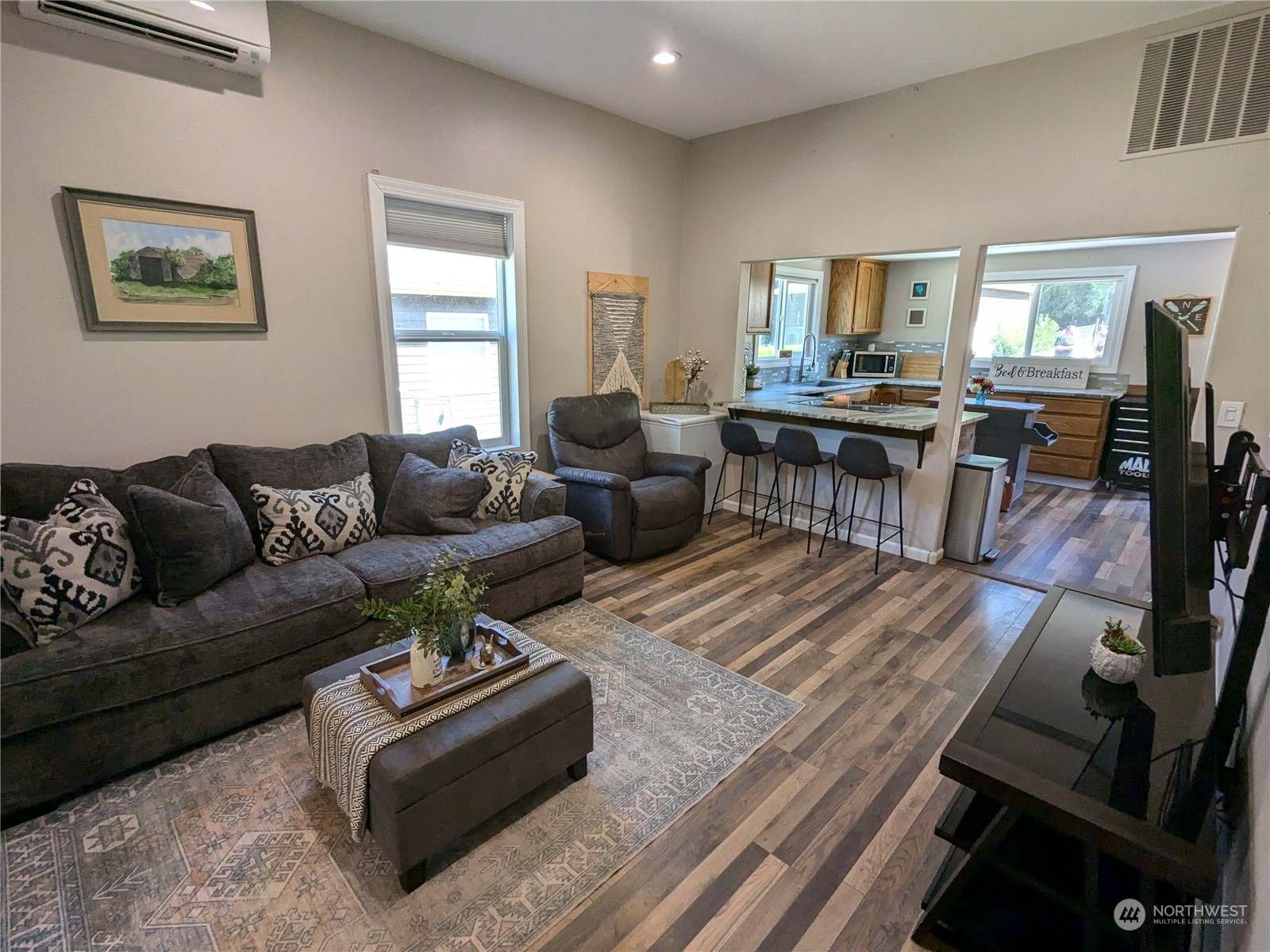 13913 State Route 165 E