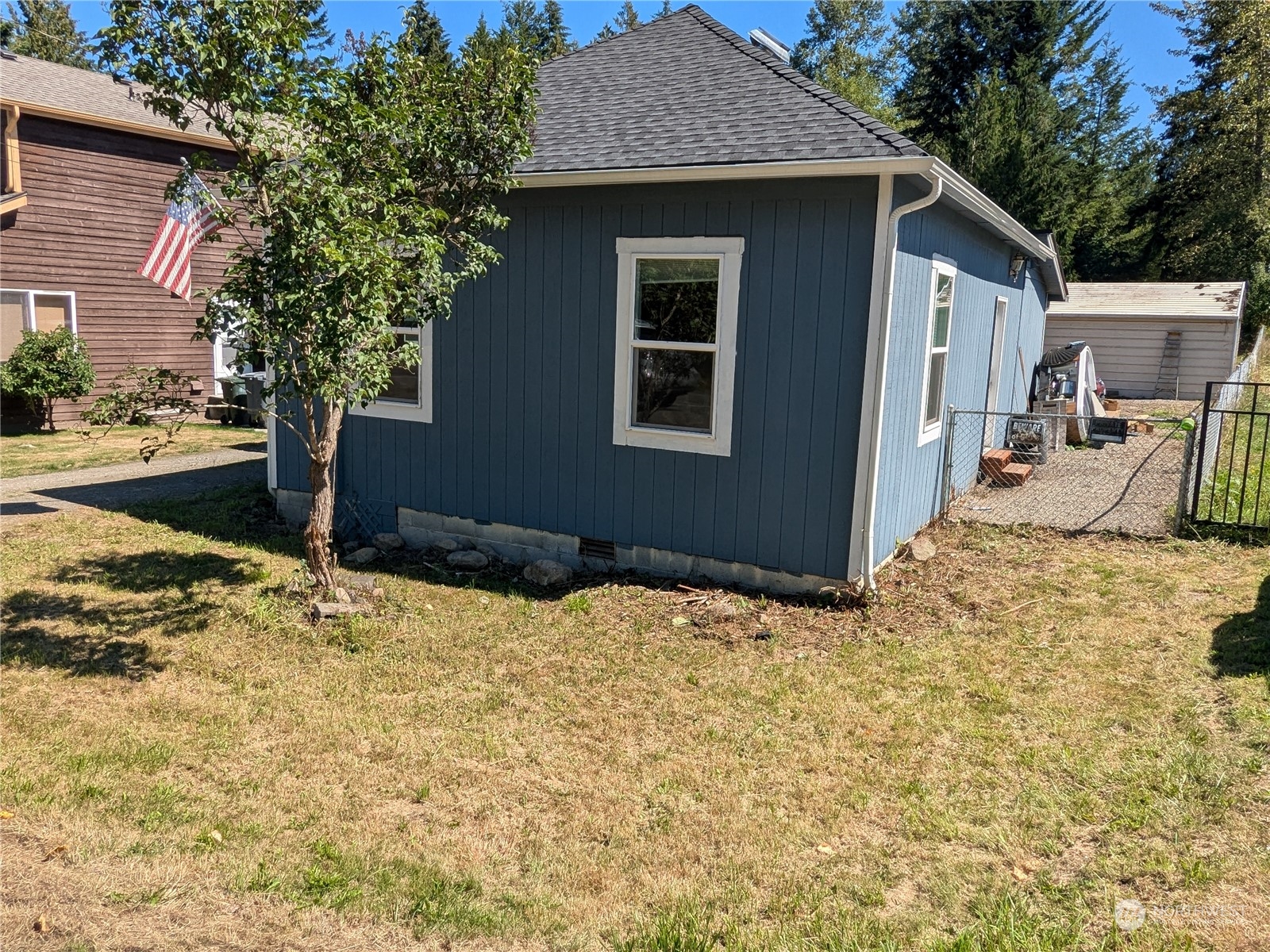 13913 State Route 165 E
