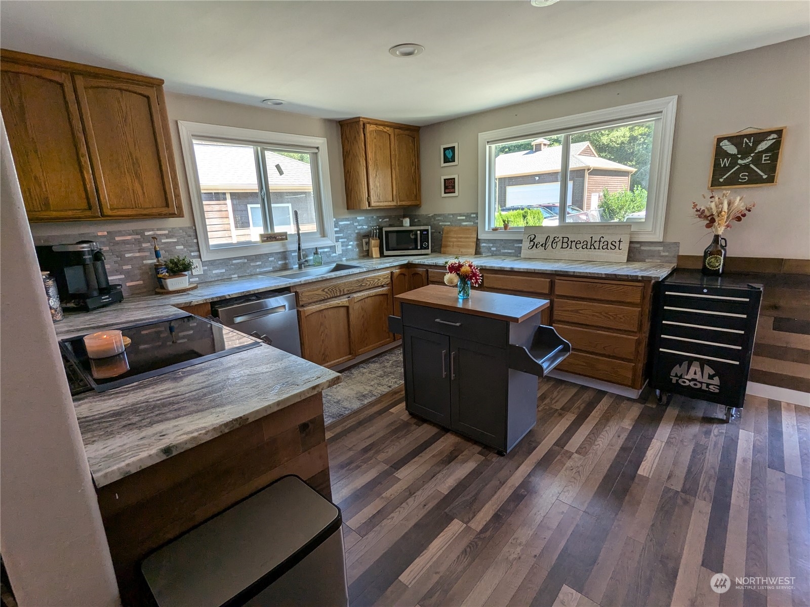 13913 State Route 165 E