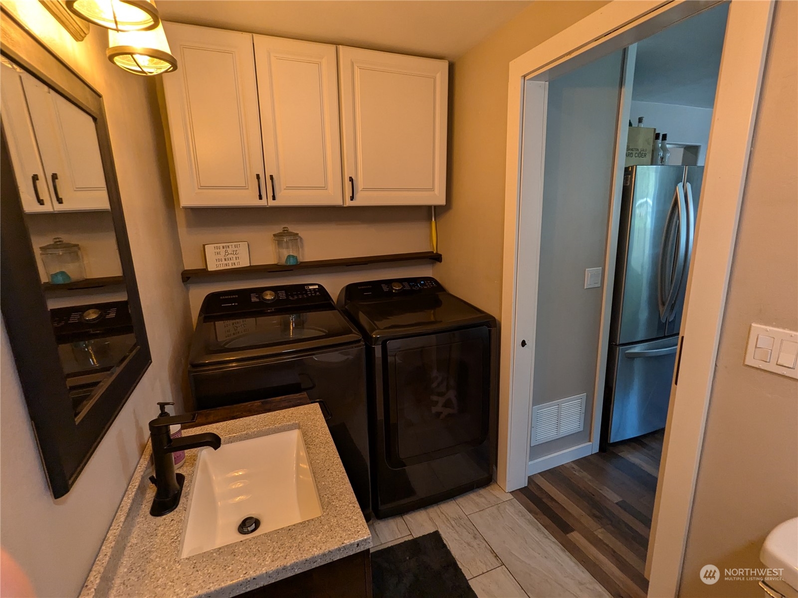 13913 State Route 165 E