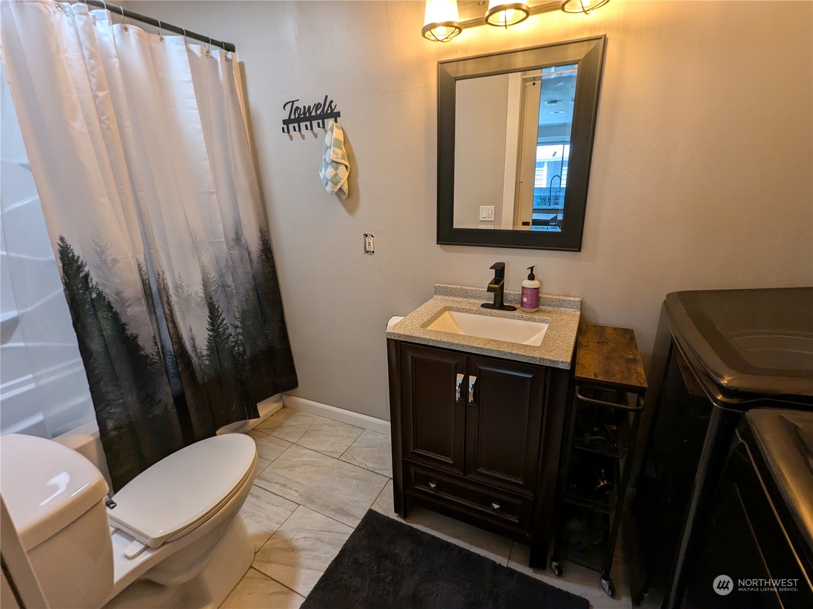 13913 State Route 165 E