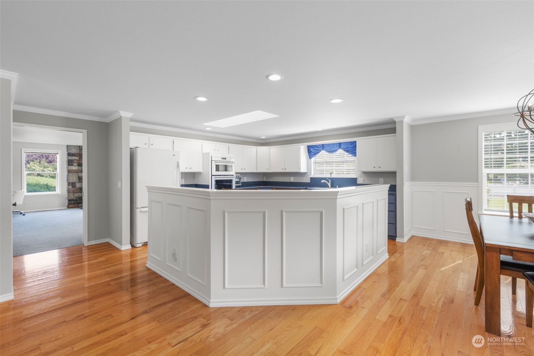 590 Dunlap Avenue